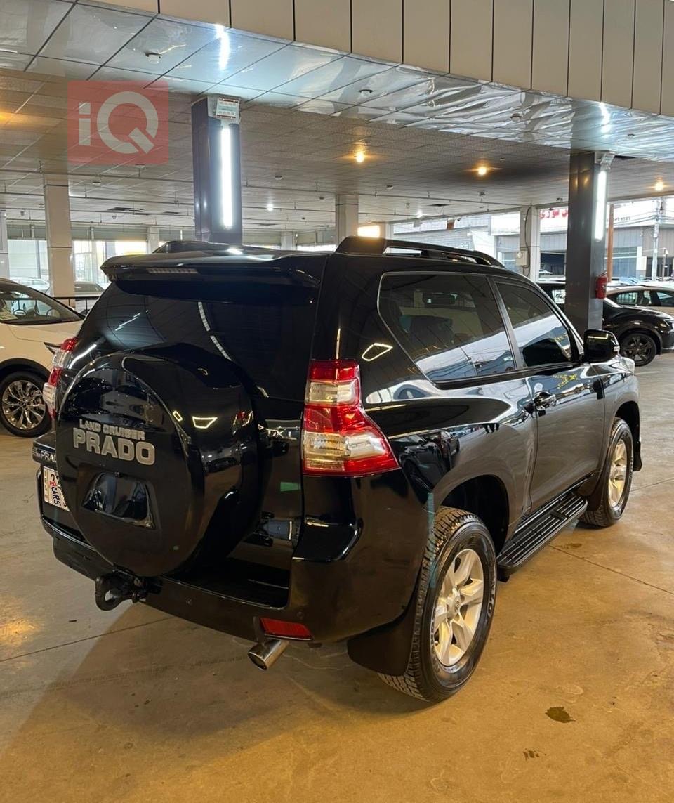 تۆیۆتا لاندكروزر پرادۆ